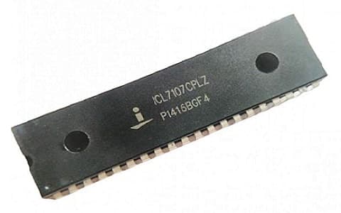 ICL7107 CMOS ADC
