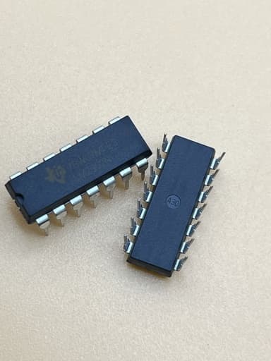LM2902N low power op amp