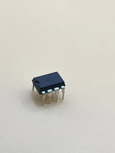 LM318N Universal High Speed Op Amp