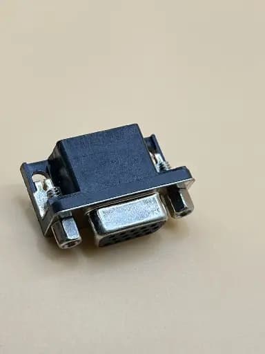 DB15 female 90 degree